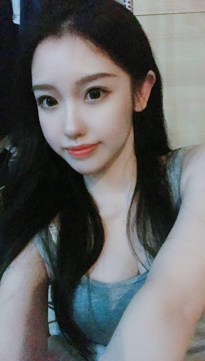 深圳小花奶茶妹妹